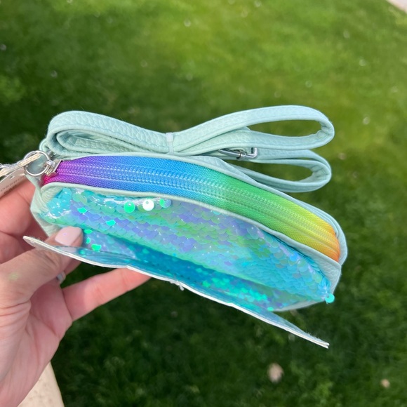 SOLD - Wonder Nation Girls Mermaid Crossbody Bag - Picture 2 of 6